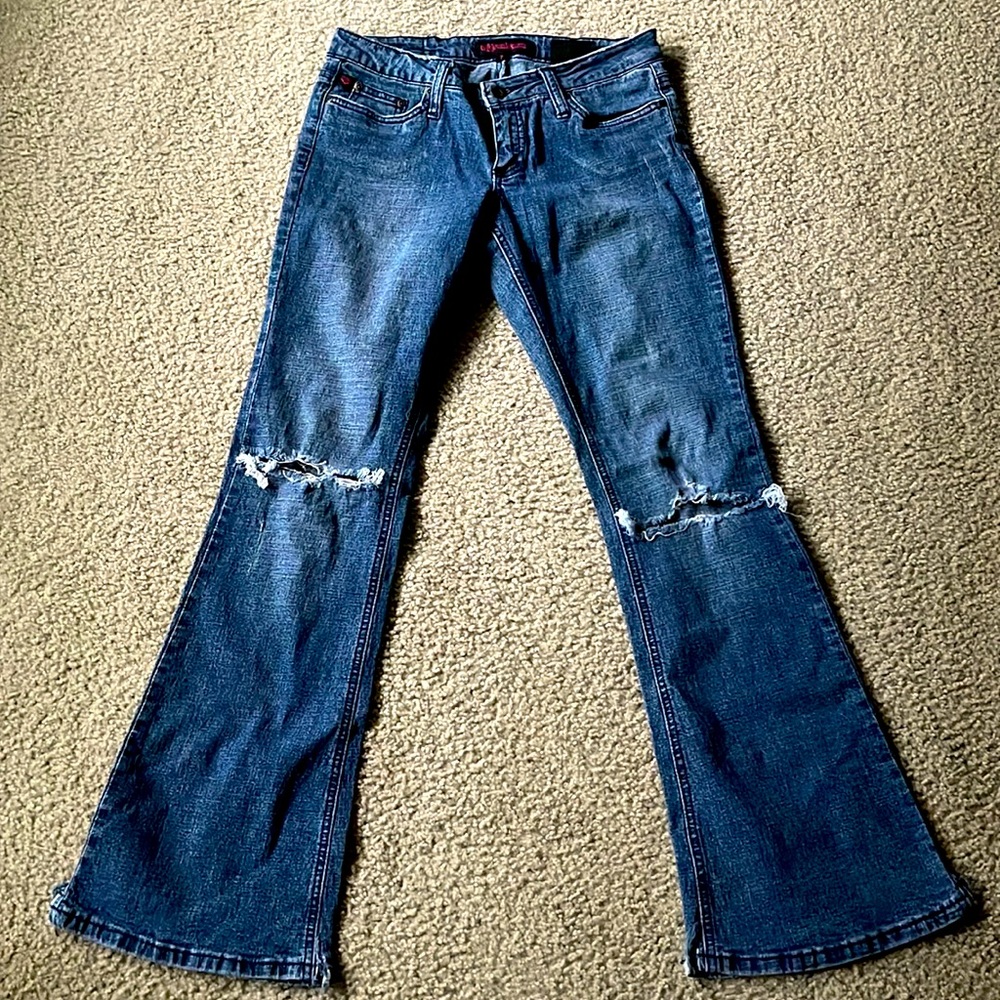 Ultralove, Size 7, low rise flare jeans